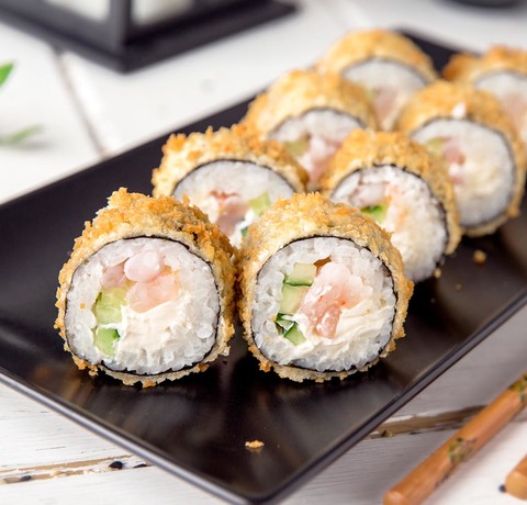 Suszone rolki sushi z krewetkami