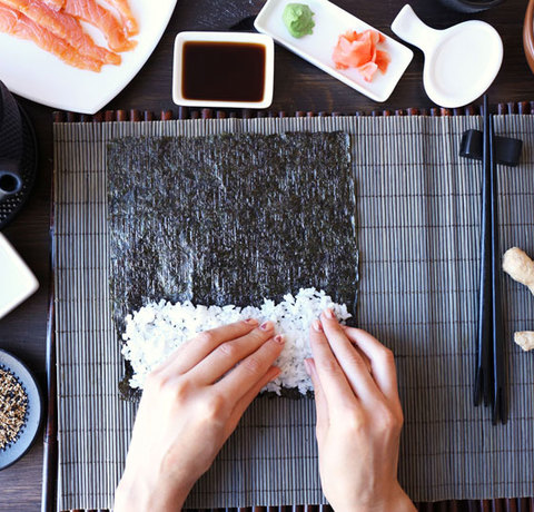 Proces tworzenia sushi